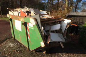 Dumpster Rental Fort Myers Iona, FL - How Dumpster Rental Can Help You Clean Up After a Hurricane